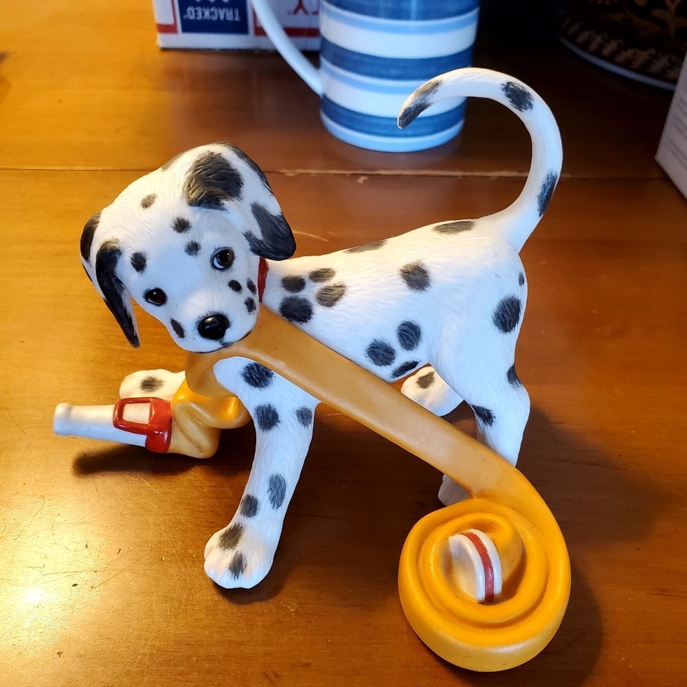 PG 1994 Dalmatian Tug o’ War Porcelain Figurine – Farmhouse Vintage